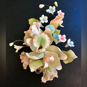 Vintage Gum Paste Lily Rose Faux Flowers Corsage 7” Cake Topper Wedding Baby